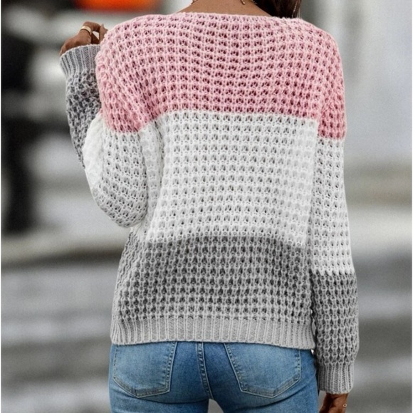 New color block long sleeve knit sweater - Picture 3 of 7